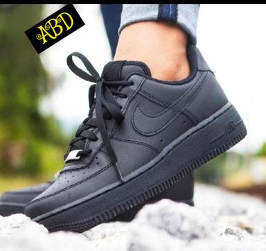 Nike Air Force 1 – Timeless Classic 👟✨