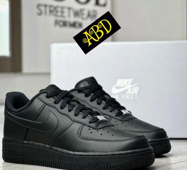 Nike Air Force 1 – Timeless Classic 👟✨
