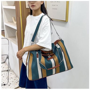 Giant strip bag 12500 usafiri tu