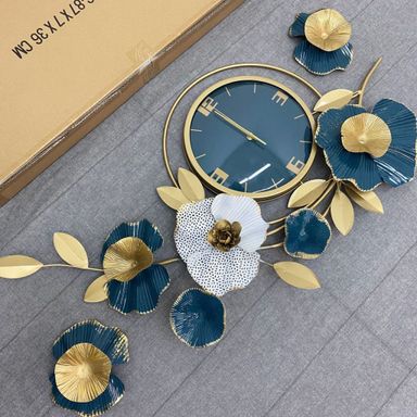 CLOCK IRON WALL DECORATION A2106