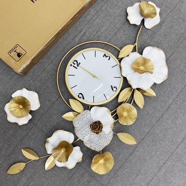 CLOCK IRON WALL DECORATION A2106