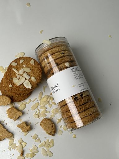 Almond Cookies (18 Pieces) 