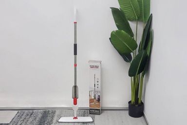 SPRAY MOP NEW