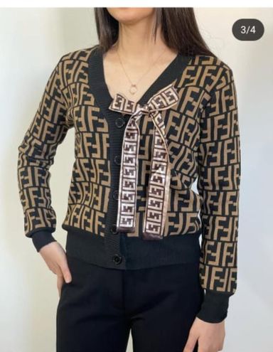 Ladies Free Size Jacket – Stylish & Comfortable for Every Occasion 🧥✨