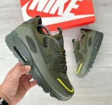 Nike Air Max – Iconic Comfort & Style for Adults