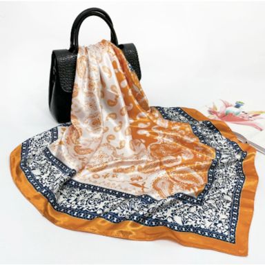 Scarf 90x90cm 2,200busafiri tu