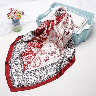 Scarf 90x90cm 2,200busafiri tu