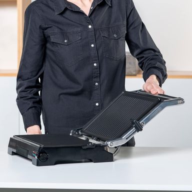 GRILL- BLACK & DECKER- BXGR2200E