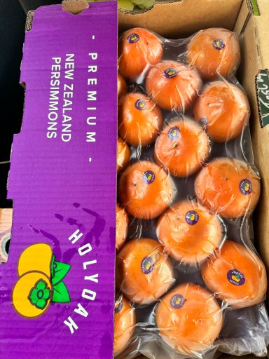  New Zealand Green House Persimmons