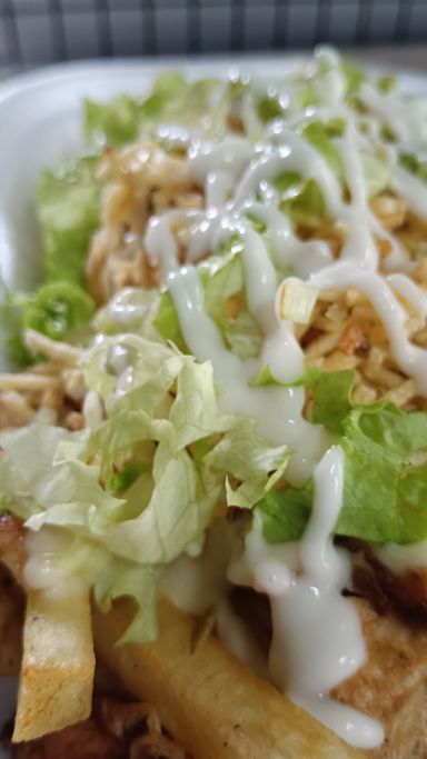 Salchipapa Criollo