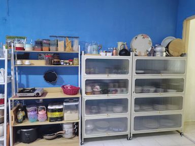 KITCHEN CABINET MICROWAVE RACK