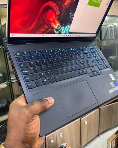 gaming Lenovo Legion Pro 