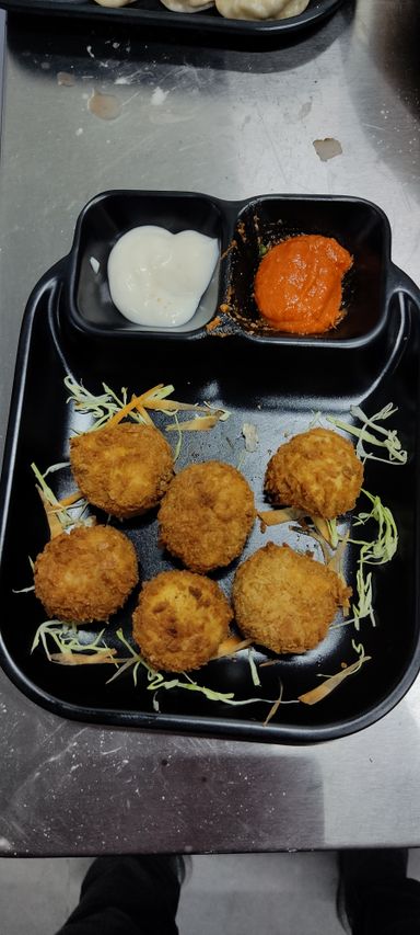 Paneer Kurkure Momo