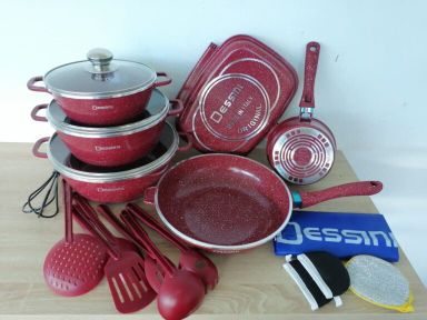 23 DESSINI ITALLY COOKWARE