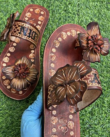 Customizable Tropic Bloom Slide