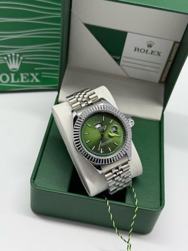 שעון רולקס  41mm- ‏סימן היכר בעולם המותרות  -  איכות גבוהה - העתק מדויק 