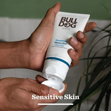 BULLDOG SKINCARE - Grooming Bulldog Sensitive Shave Gel Smooth Shave 175 ml
