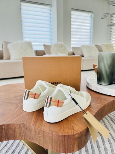 Sapatilhas Burberry clássicas 