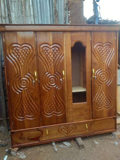 Armoire 4 battants 