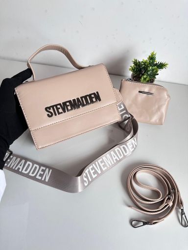 Steve Madden - white or beige only