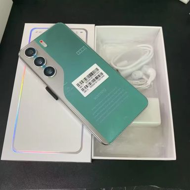Camon 40 pro