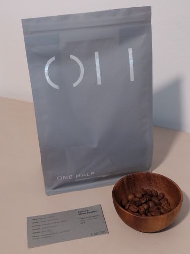 Ethiopian Mewa Pyramid (One Half Roastery)