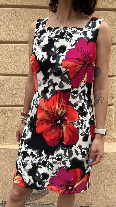 Floral Print Sleeveless Mini Dress