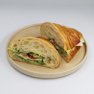 Roots Chicken Croissant 130g