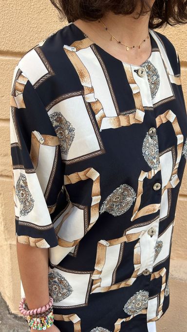 Vintage Baroque Print Short Sleeve Button-Up Shirt