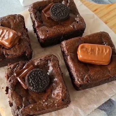 Stuffed Brownies/ Blondies Cubes