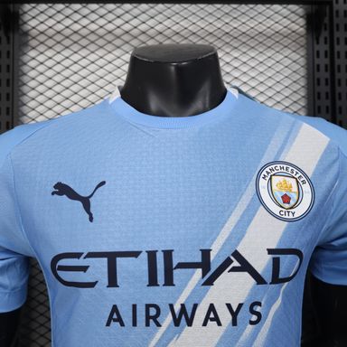 Manchester City 2025/2026 latest jersey 