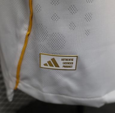 Real Madrid 2025/2026 jersey latest 