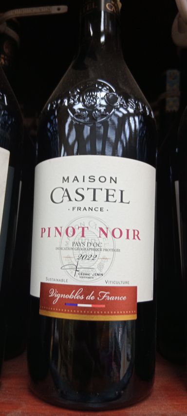 Maison Castel Pinot Noir Pays Doc Rouge 