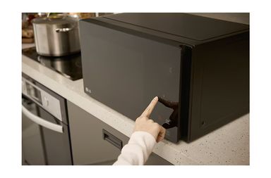 LG NeoChef™ | Four à micro-ondes Solo | 25 L | MS2595DIS