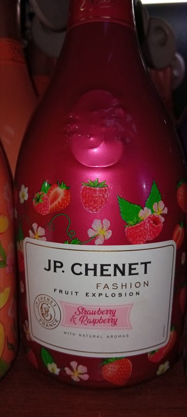 J.P Chenet Fashion Straw/Rasp. 750ml