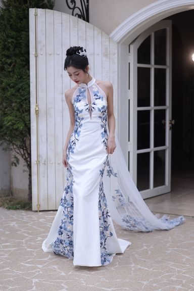 The Porcelain with Cape #8 
