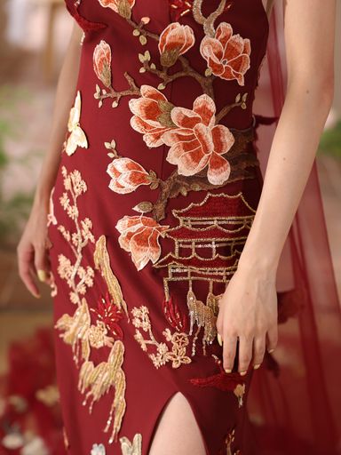 Folklore Cheongsam in Burgundy 