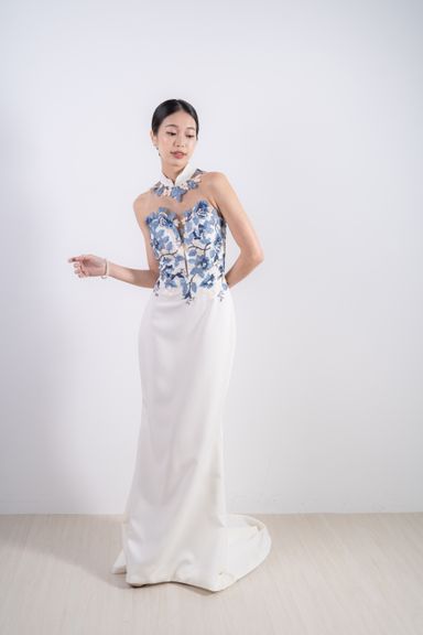 The Porcelaine in Satin #1