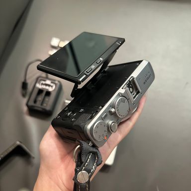 Fuji X70 Silver