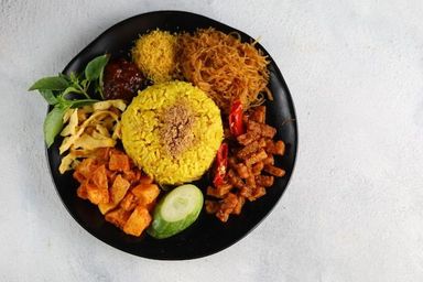 NASI KUNING
