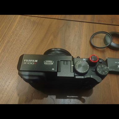 Fuji X100T black (SG Local Stock) 
