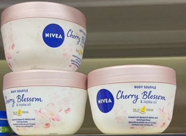 Nivea Soin Corps Huil Cherry/Jojo. 200ml