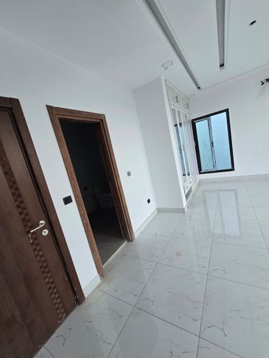 Duplex de 6 pièces | Riviera_M'badon |  | 2.000.000CFA | + de détails en description