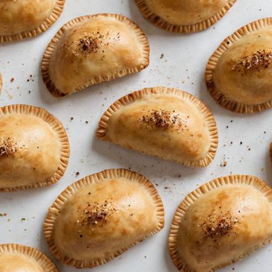 Baked Empanadas – Meat (6 units) / Empanadas Horneadas – Carne (6 unidades)