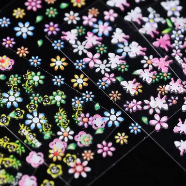 30Pcs Gold Bronzing Nail Art Sticker Set Lace Geometric Flowers Hearts Colorful Flower Nail Art DIY Decals Nail Stickers Decals