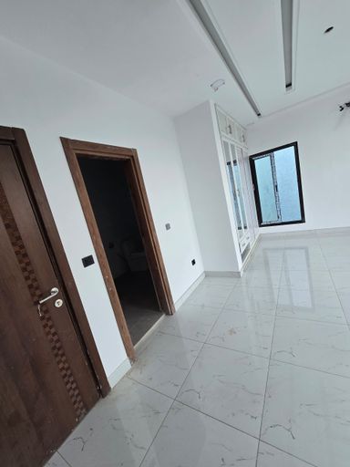 Riviera_M'badon | Duplex de 5 pièces | 350 millions CFA | + de détails en description 
