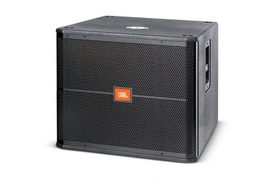 Le JBL SRX718S