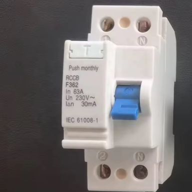 Air switch isolator short circuit capability 