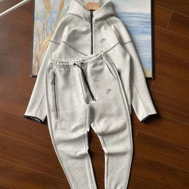 Nike tech fleece reflective Szn