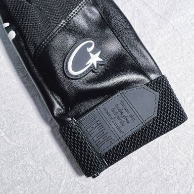 Corteiz leather gloves 